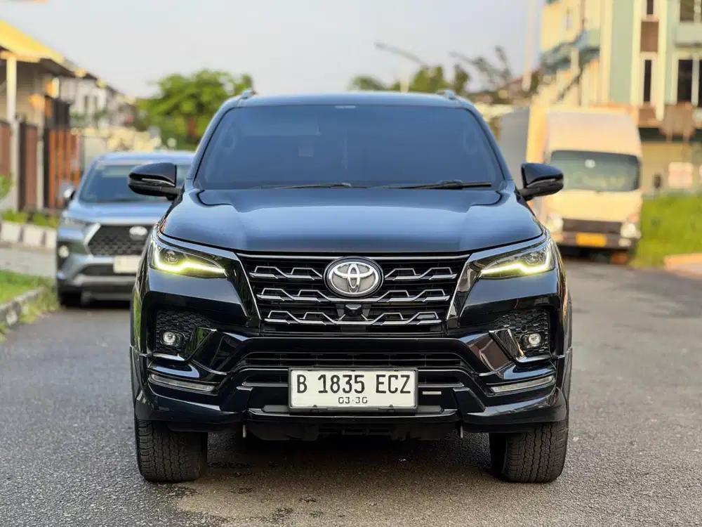 Fortuner VRZ GR 2.4 AT 2021