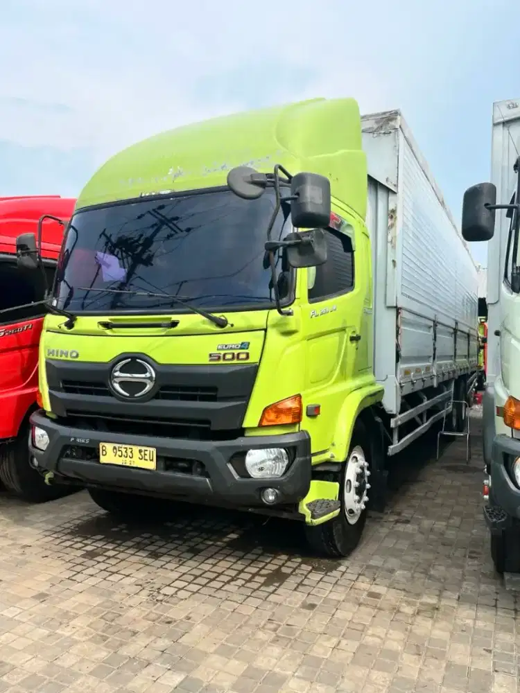 Truk Wingbox Tronton Hino 500 FL 260 JW 2022