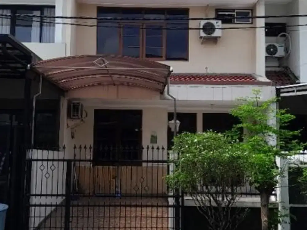 Hunian Asri 2 Lantai Row Jalan Lebar Dekat Kawasan Kuliner, Pendidikan dan Mall di Sektor 1E Gading Serpong