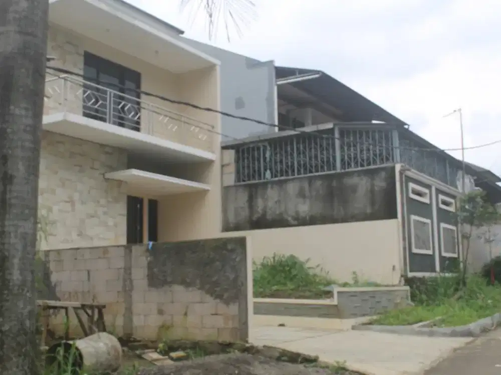 Rumah Ready View Gunung Salak, row jalan lebar di pamoyanan hijau