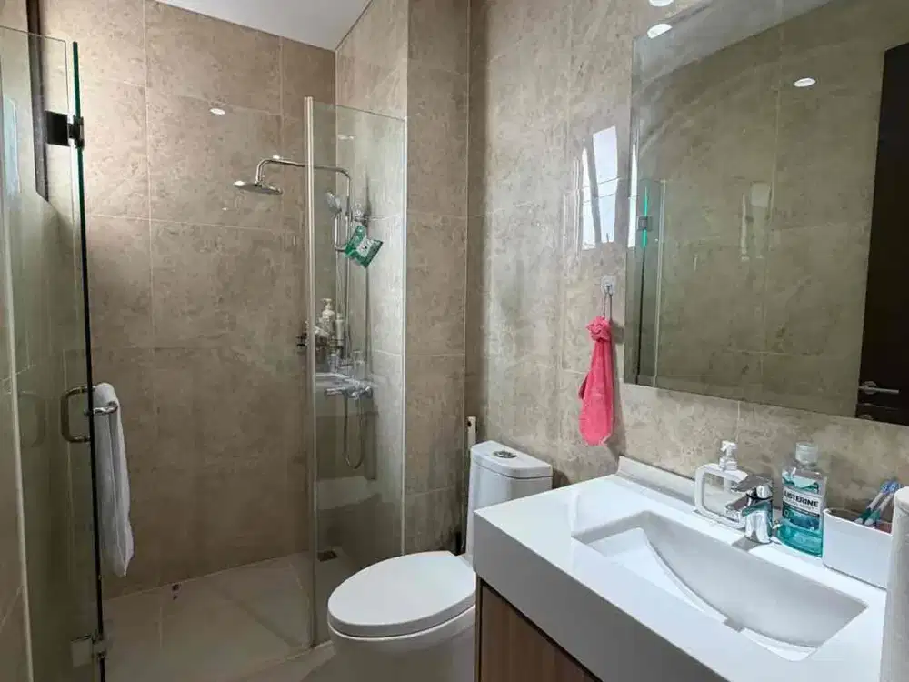 Disewakan rumah di Zora Kimora BSD