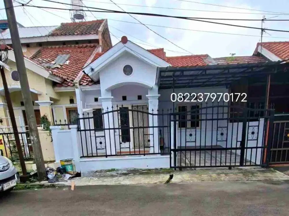 Disewakan Dijual Rumah Strategis  di Bulevard Hijau Harapan Indah Bekasi