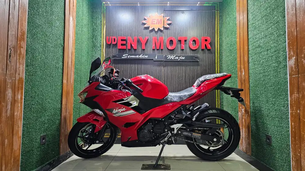 UD ENY MOTOR - Kawasaki New Ninja 250 FI thn 2023 super