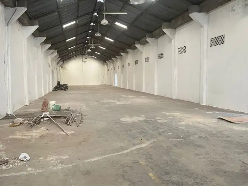 DISEWAKAN GUDANG LOKASI STRATEGIS IMOGIRI BARAT SEWON BANTUL