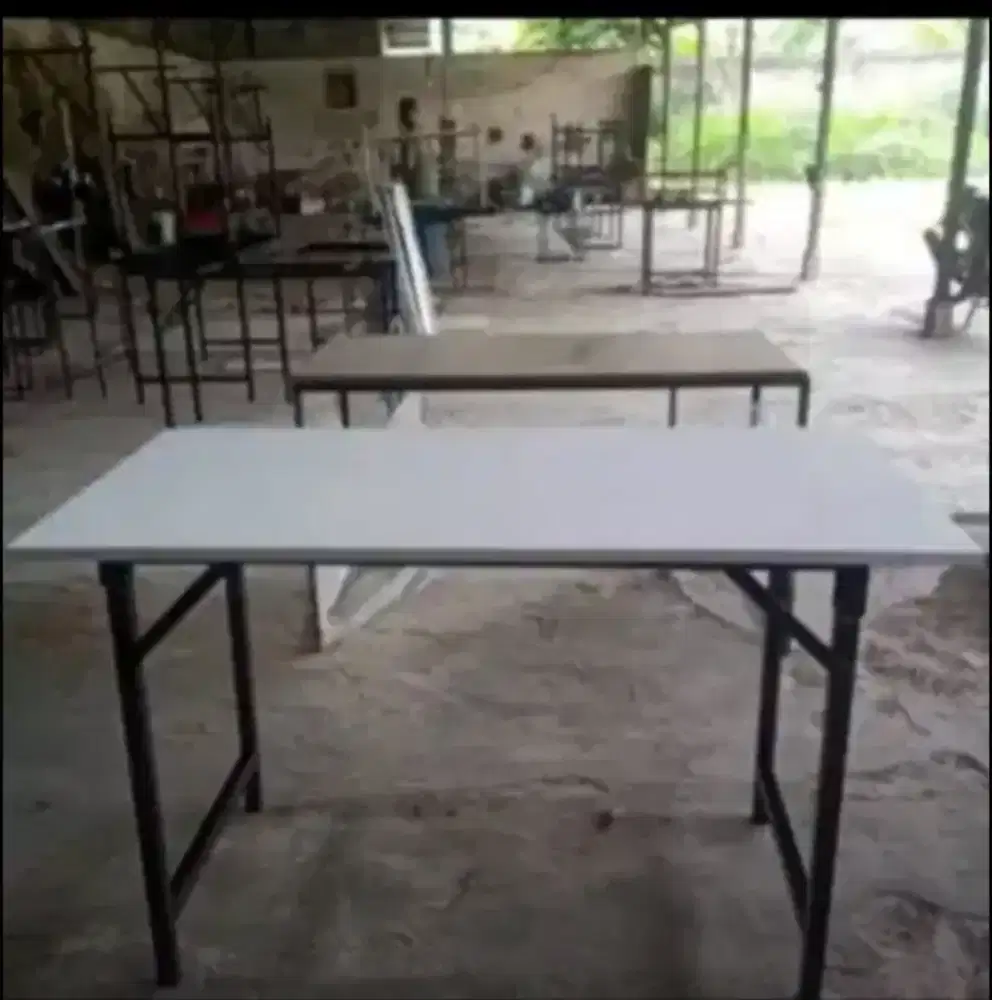 meja lipat semi permanent