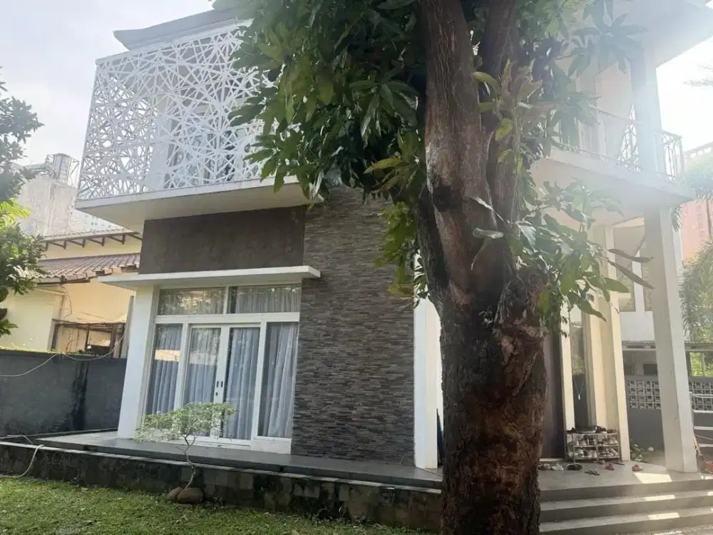 Murah!! Dijual Rumah Siap Huni 2 Lantai di Johar Baru