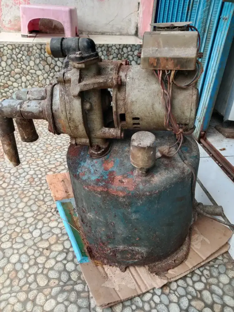 Dijual mpompa air jet pump model lama mesin hidup dan berfungsi