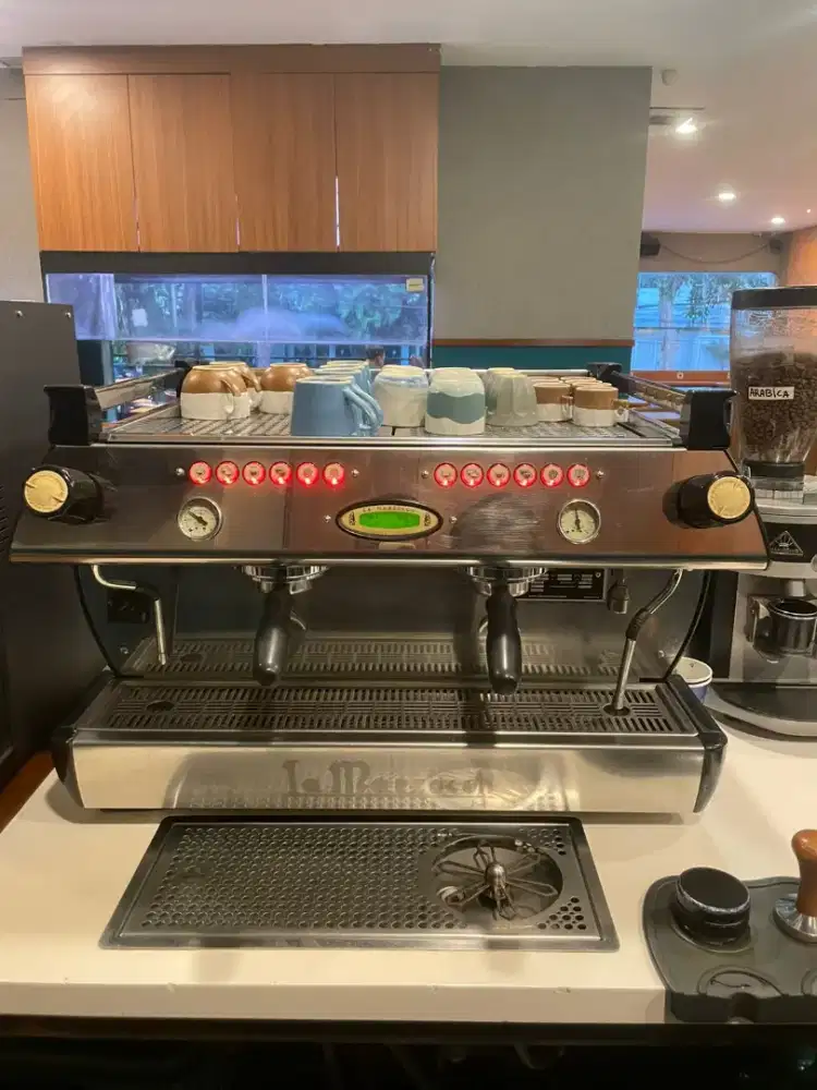 Dijual mesin lamamarzocco gb5