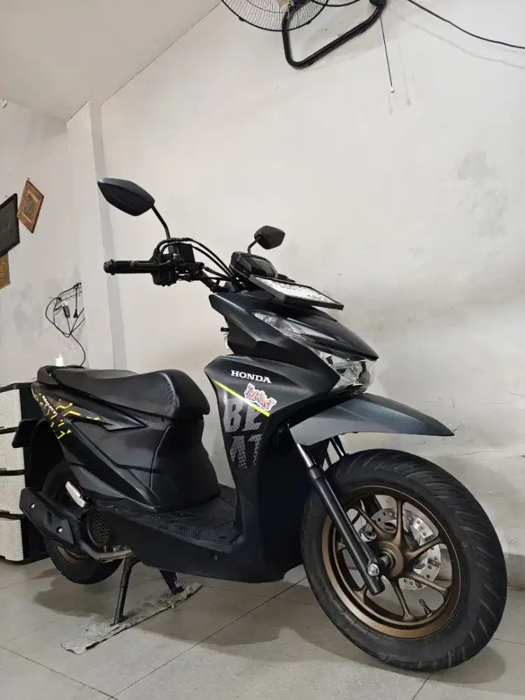 Beat Street Donat 2024 / 2025 Plat Jakarta Orisinil ABBA