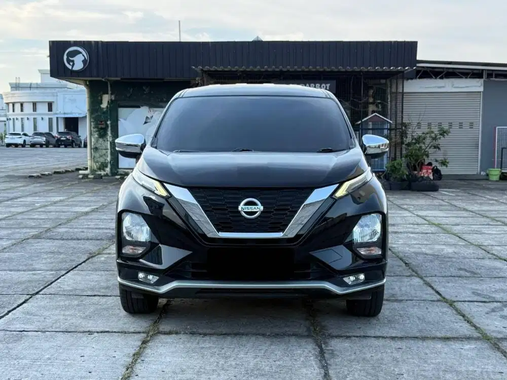 Nissan Livina VL A/T 2020