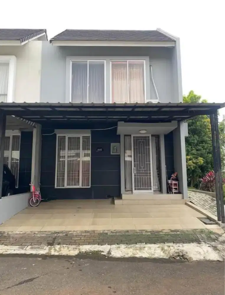 Dijual cepat rumah posisi hook (sudut) di kawasan premium Citra Gran