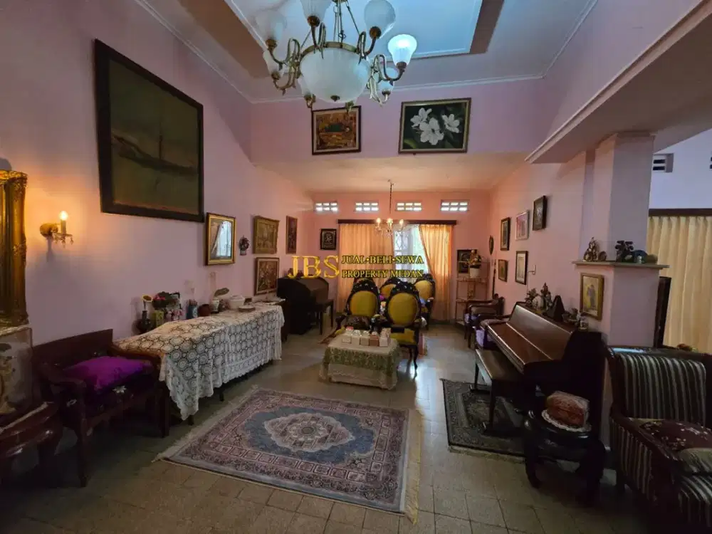 Jual Rumah di Jalan Mahoni - Medan Kondisi Siap Huni Furnished