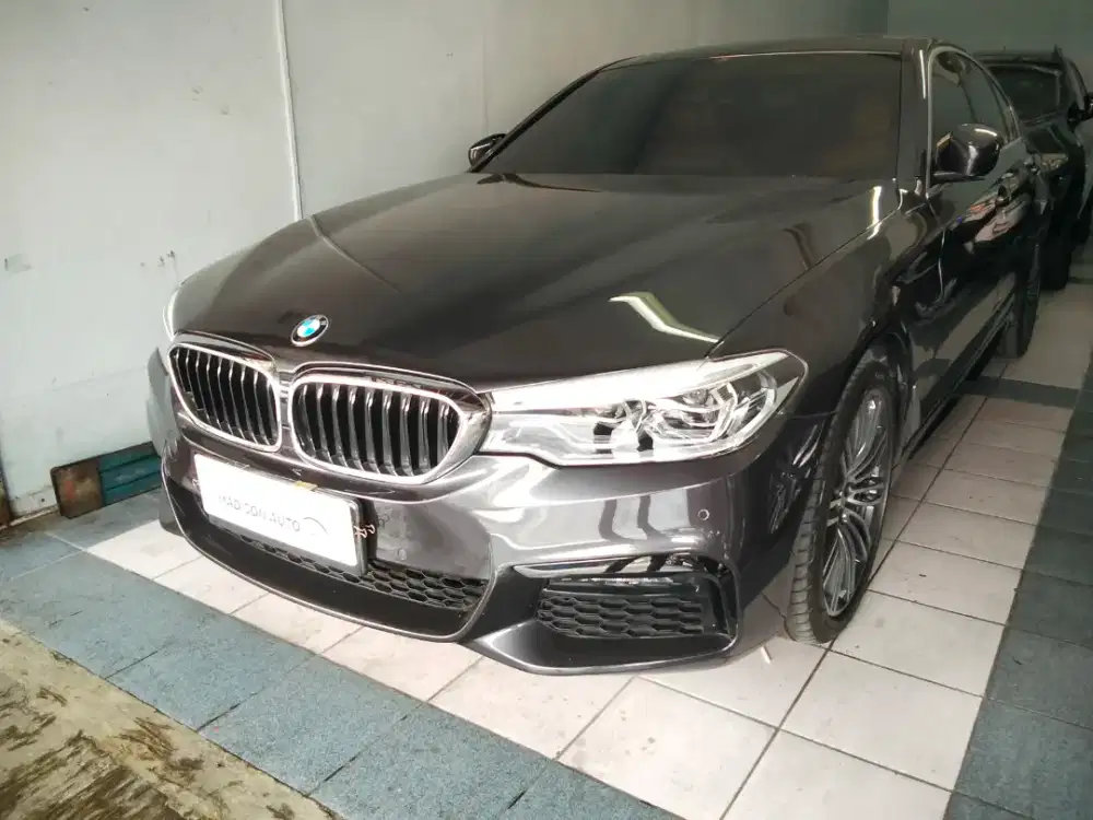 Dijual BMW 530i M-Sport AT 2019