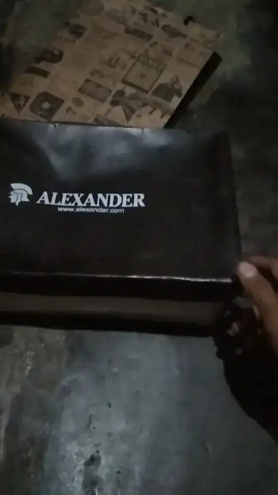 Sepatu kulit pria produk sendiri