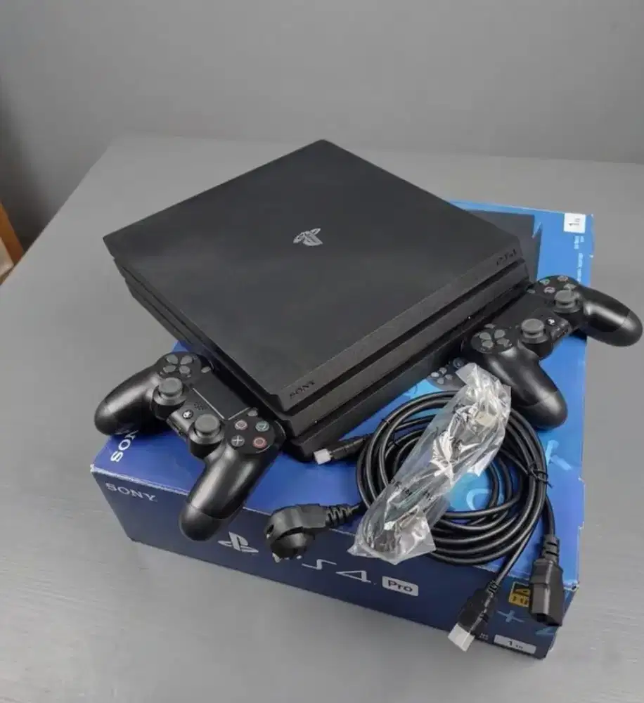 PS4 PS 4 PLAYSTATION 4 PRO 1TB H-3NN MULUS BISA TT/BT PS3 DLL