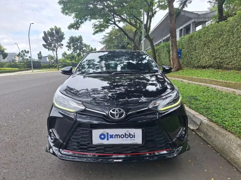 LOW DP Toyota Yaris 1.5 S Bensin-AT 2021 EZA