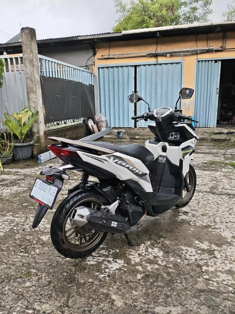 -Honda Vario New 125cc Keyless