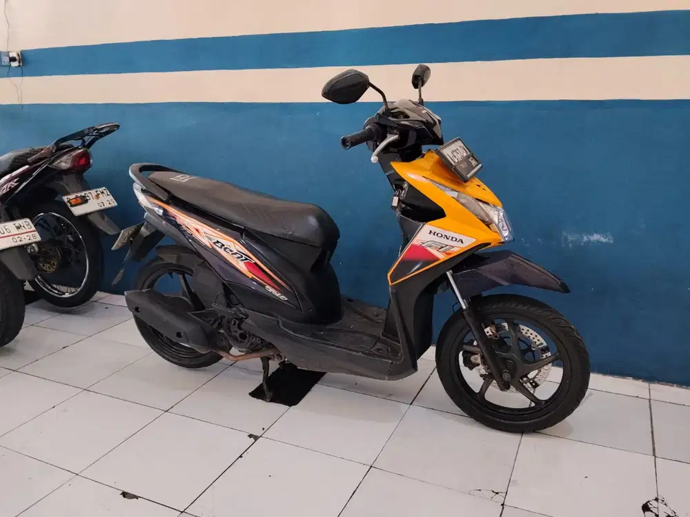 # forsale Honda beat fi 2014 gress orisinil