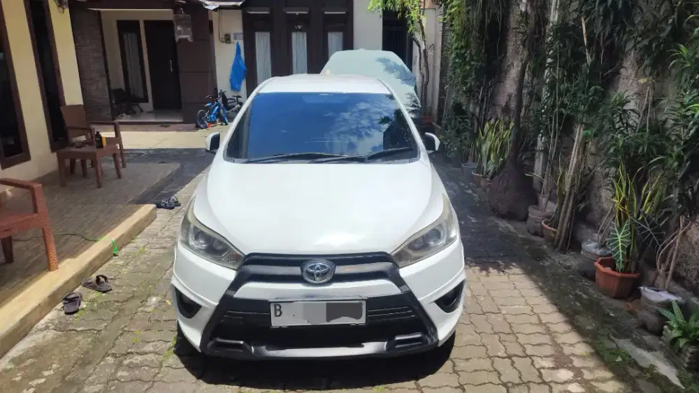 Toyota Yaris 1.5 G AT 2014