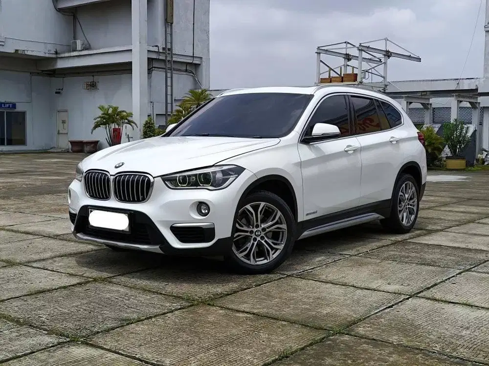 BMW X1 X-line Panoramik 1.5 AT 2018