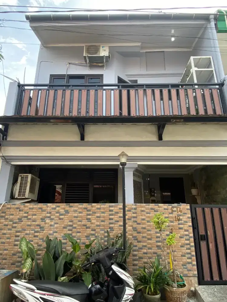 RUMAH DI TAMAN NAROGONG INDAH RAWALUMBU BEKASI