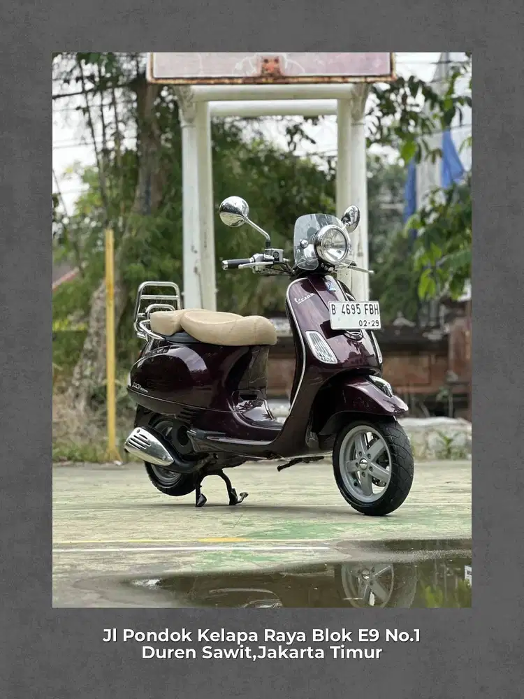 PIAGGIO VESPA LXV 150 3V IE TH 2014 BURGUNDY Perfect Condition