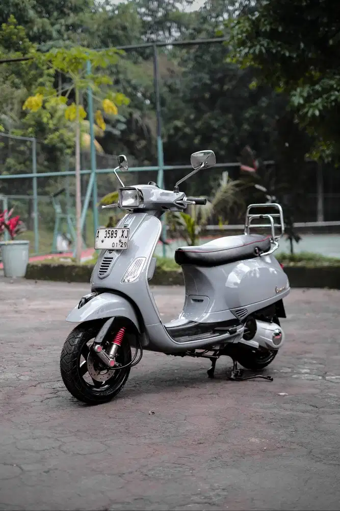 JUAL VESPA MATIC BEKAS/SECOND VESPA S 3V 2013 MURAH BERGARANSI