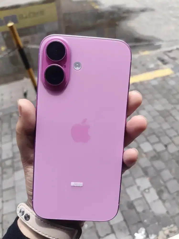 Promo cicilan iPhone 16