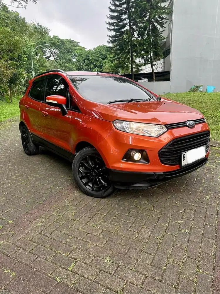 Dijual ford ecosport 2014 oren titanium sunroof 1.5 at murah bekas bu