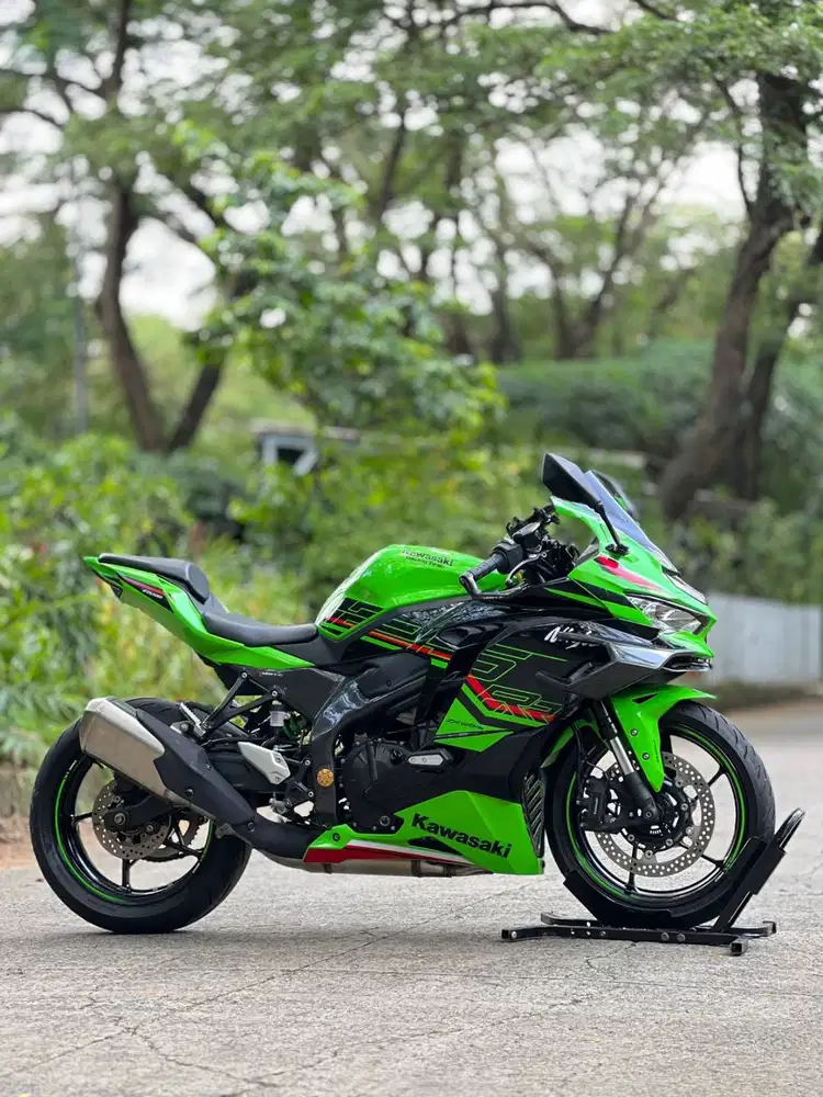 KAWASAKI ZX25RR ABS QS KRT HIJAU 2024 KM 4K PAJAK ON SIAP TOURING