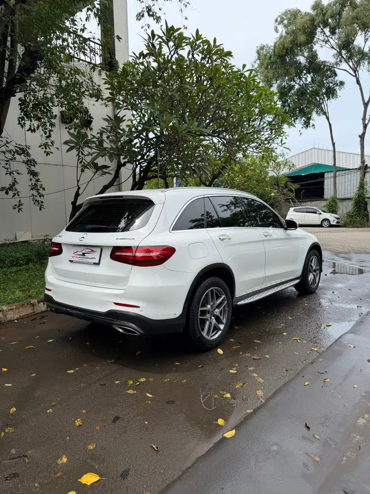 Mercedes-Benz GLC200 2018 Bensin
