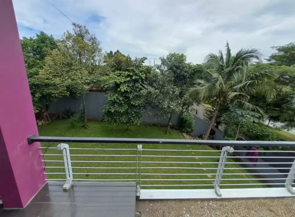 RUMAH CANTIK VIEW DANAU