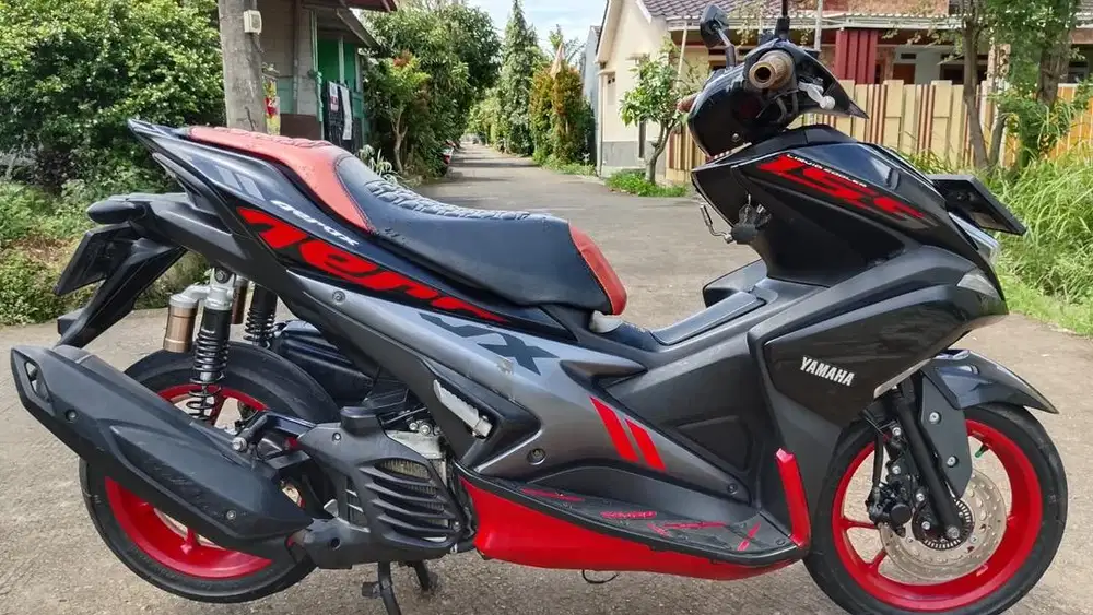 58@:DP:500RB B DEPOK AEROX155CC HITAM