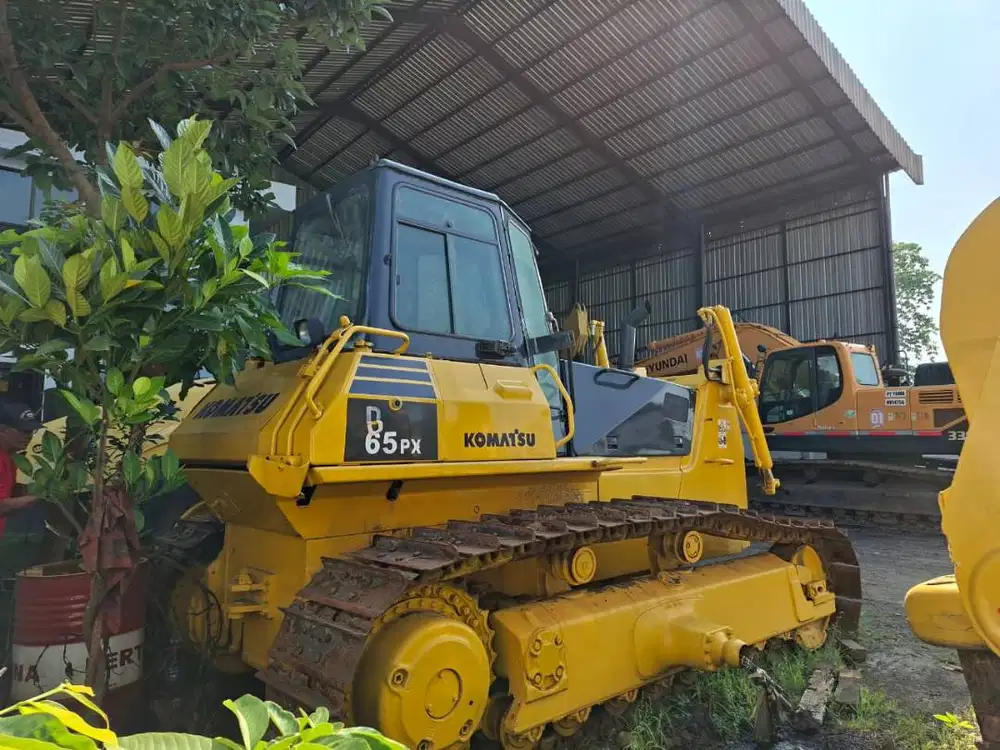 KOMATSU D 65 PX