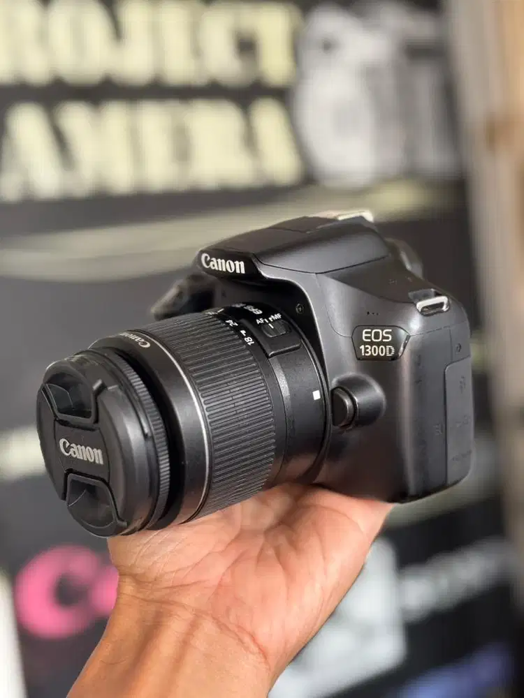 Canon 1300D kit Bonus tas dan memory siap pakai