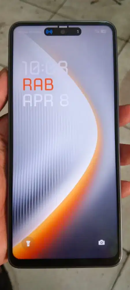 Tecno pova 7 5g 8/256