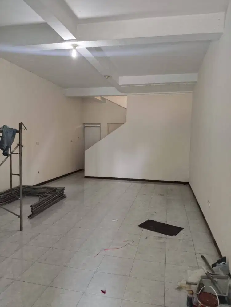 Ruko 2 Lantai Taman Holis Bandung Dijual Siap Pakai Strategis