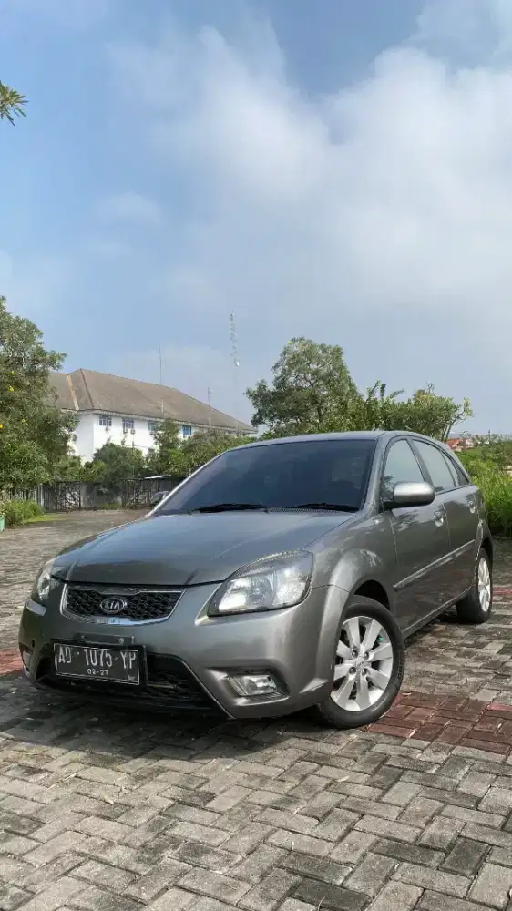 Kia Rio Pride 2011 Manual Istimewa