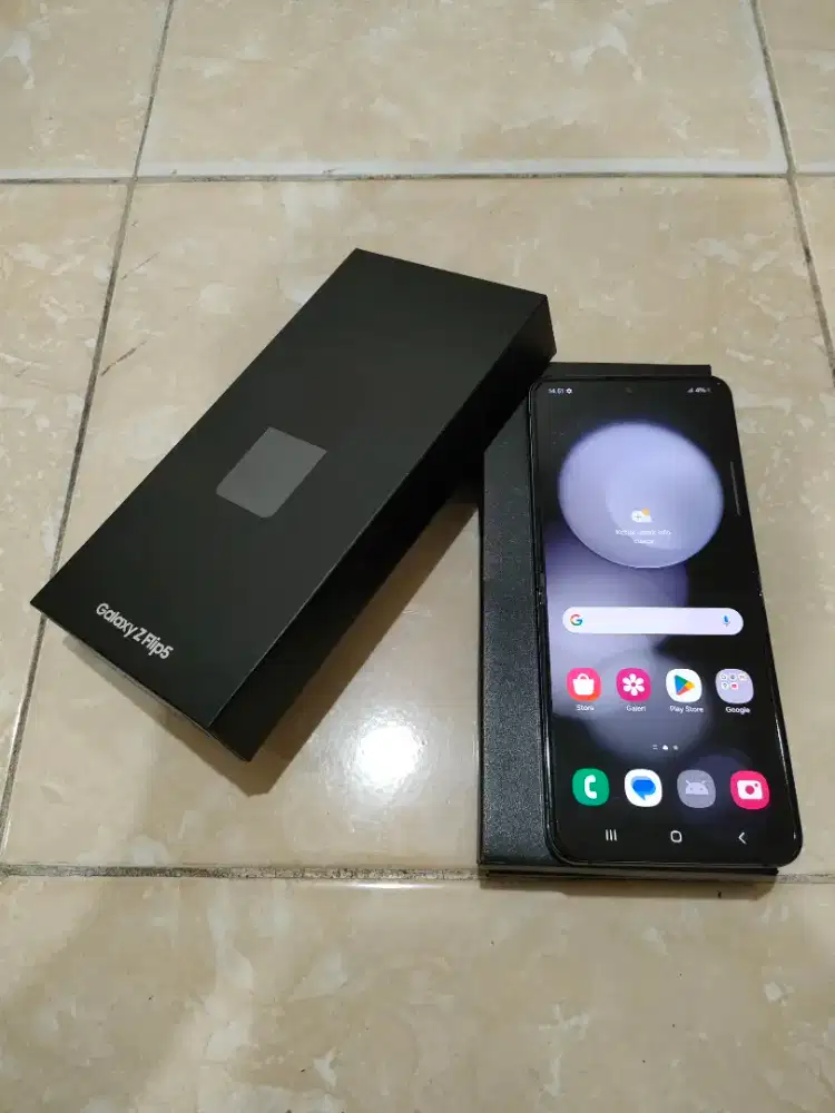 Samsung z flip 5 5G 8/256 ex resmi black mulus fullset ori