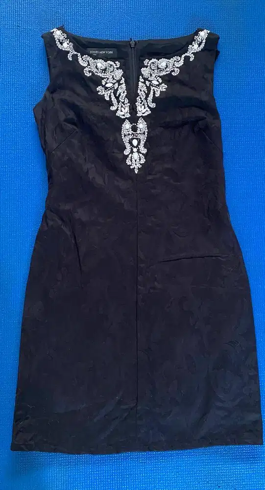 DRESS JONES NEWYORK USA - PRELOVED LIKE NEW
