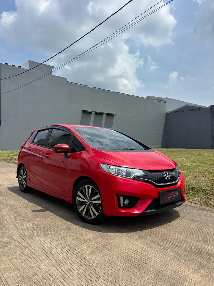 Honda Jazz 1.5 RS CVT 2015 Automatic ( Merah Metalik )