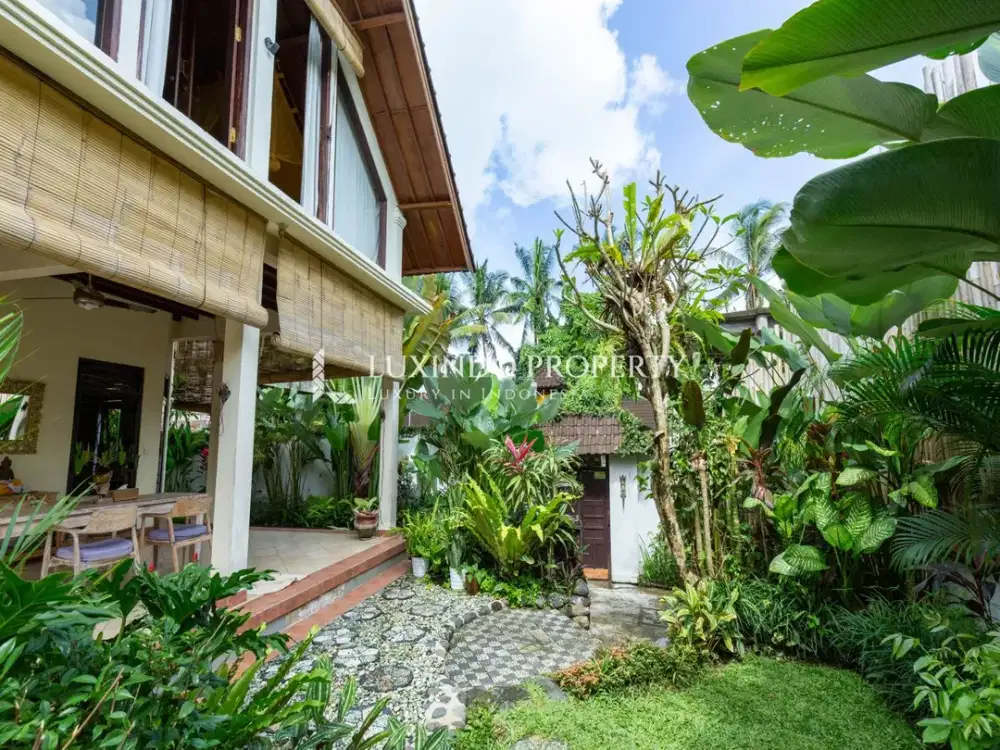 DIJUAL VILLA DENGAN 2 KAMAR TIDUR DI ANDONG, UBUD