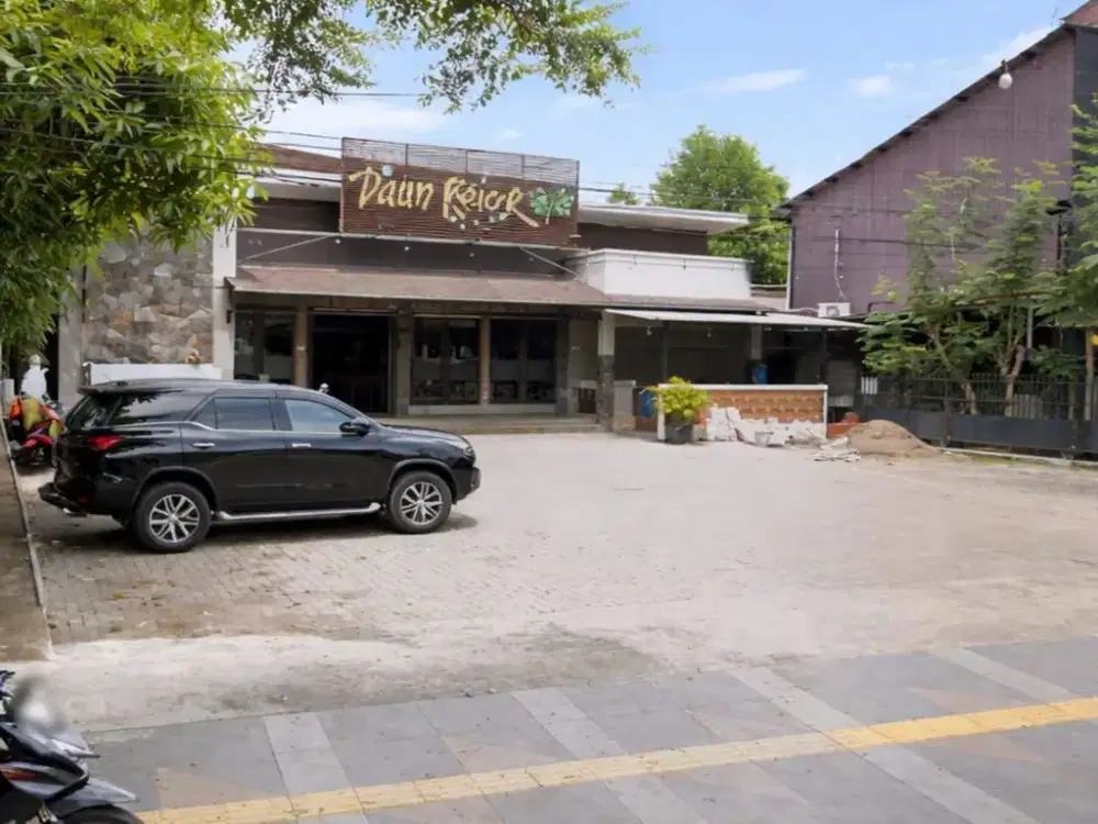 Disewakan bangunan eks Rumah makan lokasi tengah kota makassar