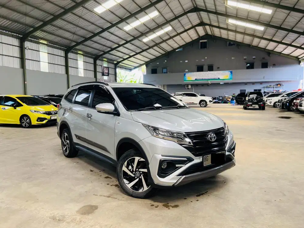 [30RB KM] Toyota Rush 1.5 GR Sport 2022 / 2023 MT Manual