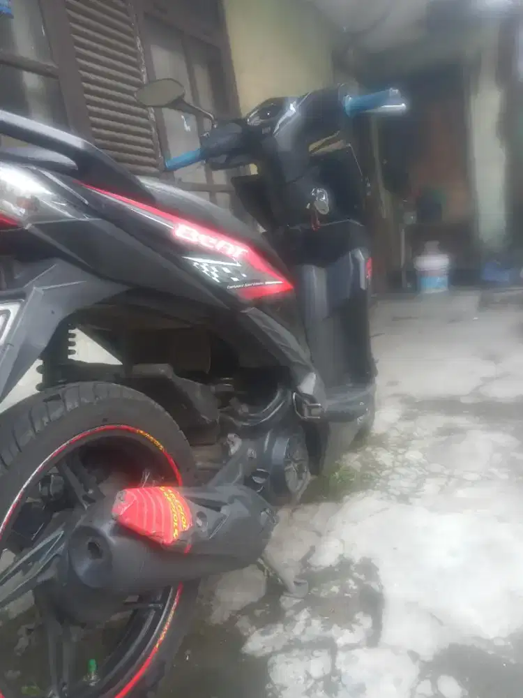 Menjual motor beat bekas