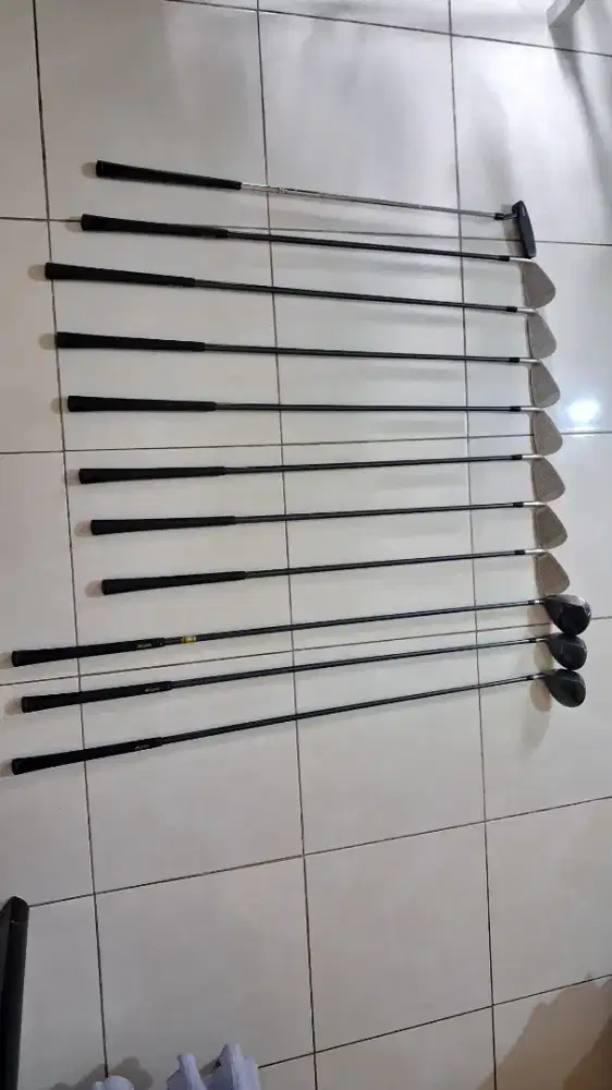 1 SET STICK GOLF DAN BAG