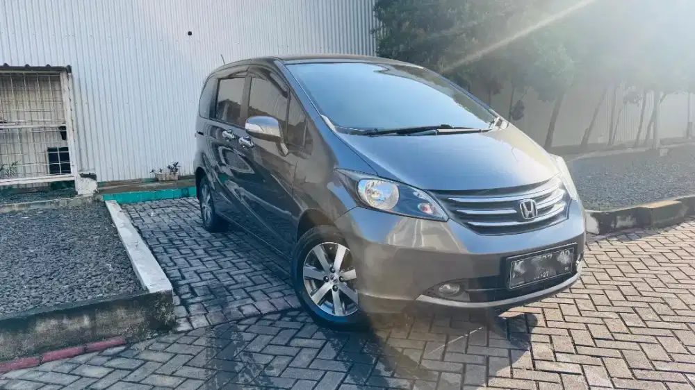 Honda Freed 1.5 i-VTEC PSD