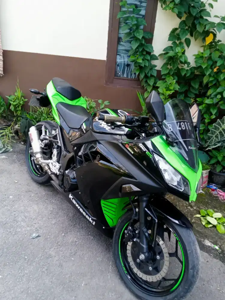 Dijual Kawasaki ninja 250 SE pjk hidup