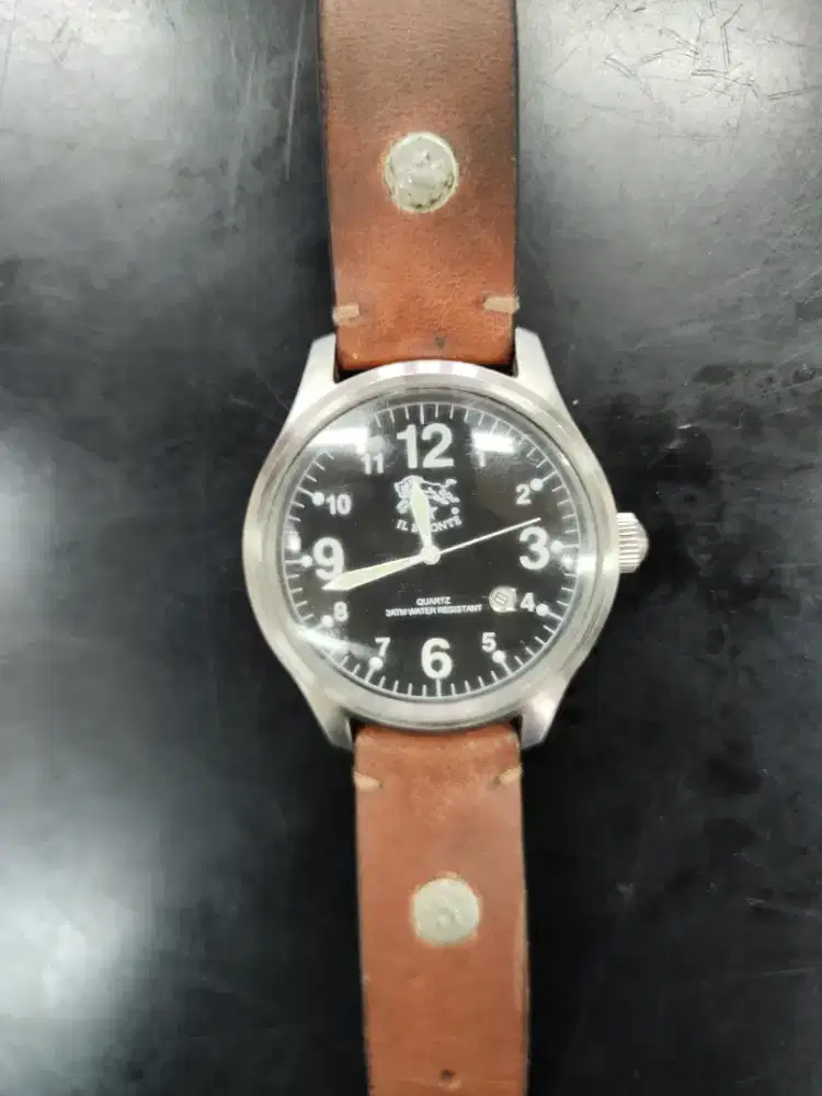 Jam tangan Il Bisonte