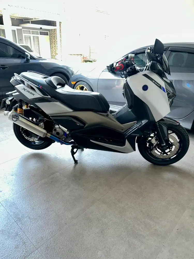 Xmax Connected 2023 - KM 2rb - Banyak BONUS